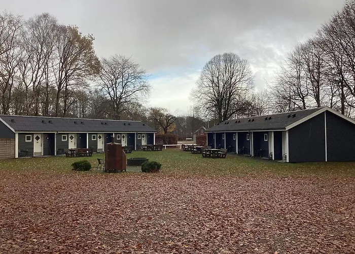 Detached For Four Guests *